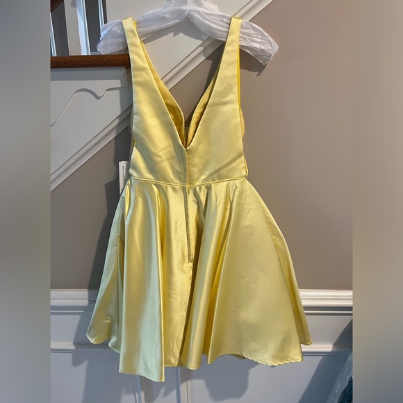 Prom Girl Yellow Short Dress - Picture 9 of 13
